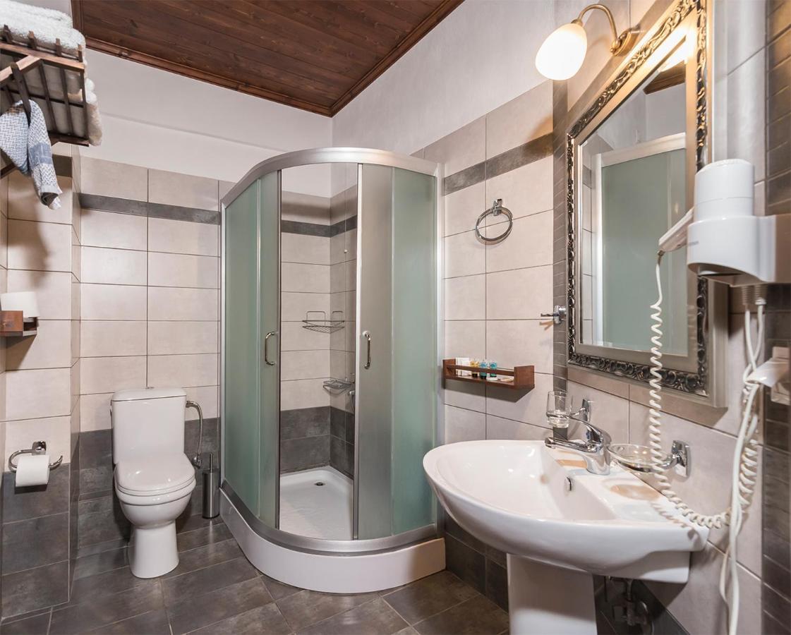 Hotel Dryades Eláti Extérieur photo