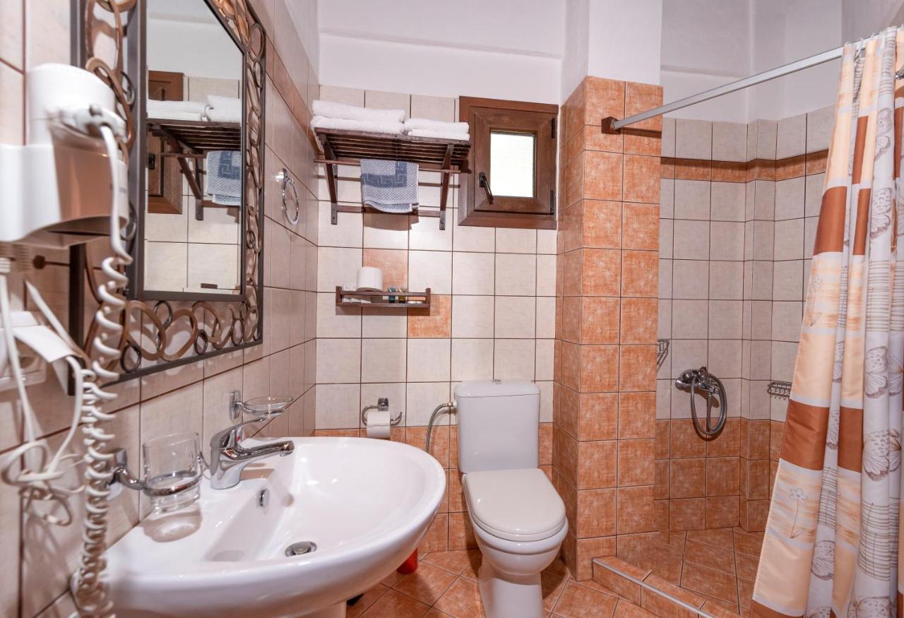Hotel Dryades Eláti Extérieur photo