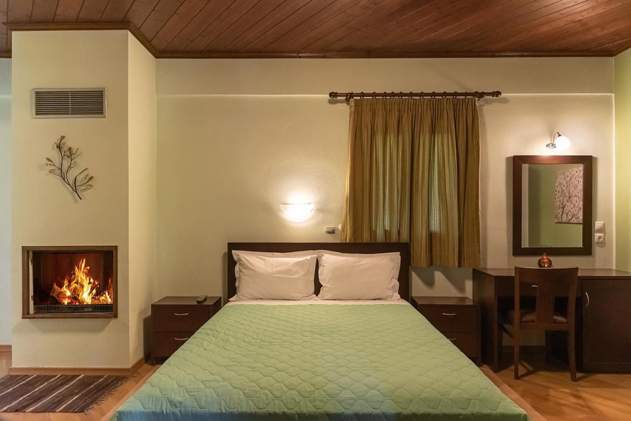 Hotel Dryades Eláti Extérieur photo
